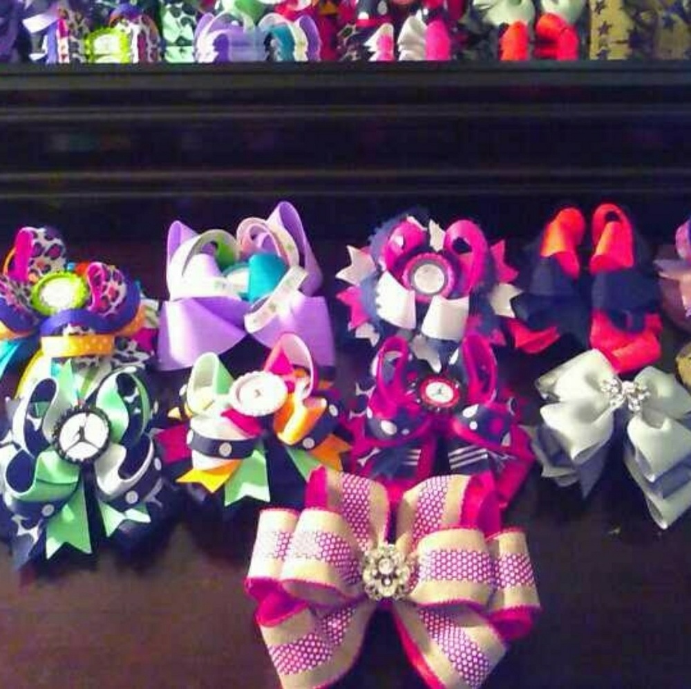 Hair bows